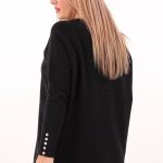 czarny-sweter-z-dekoltem-w-serek (1)