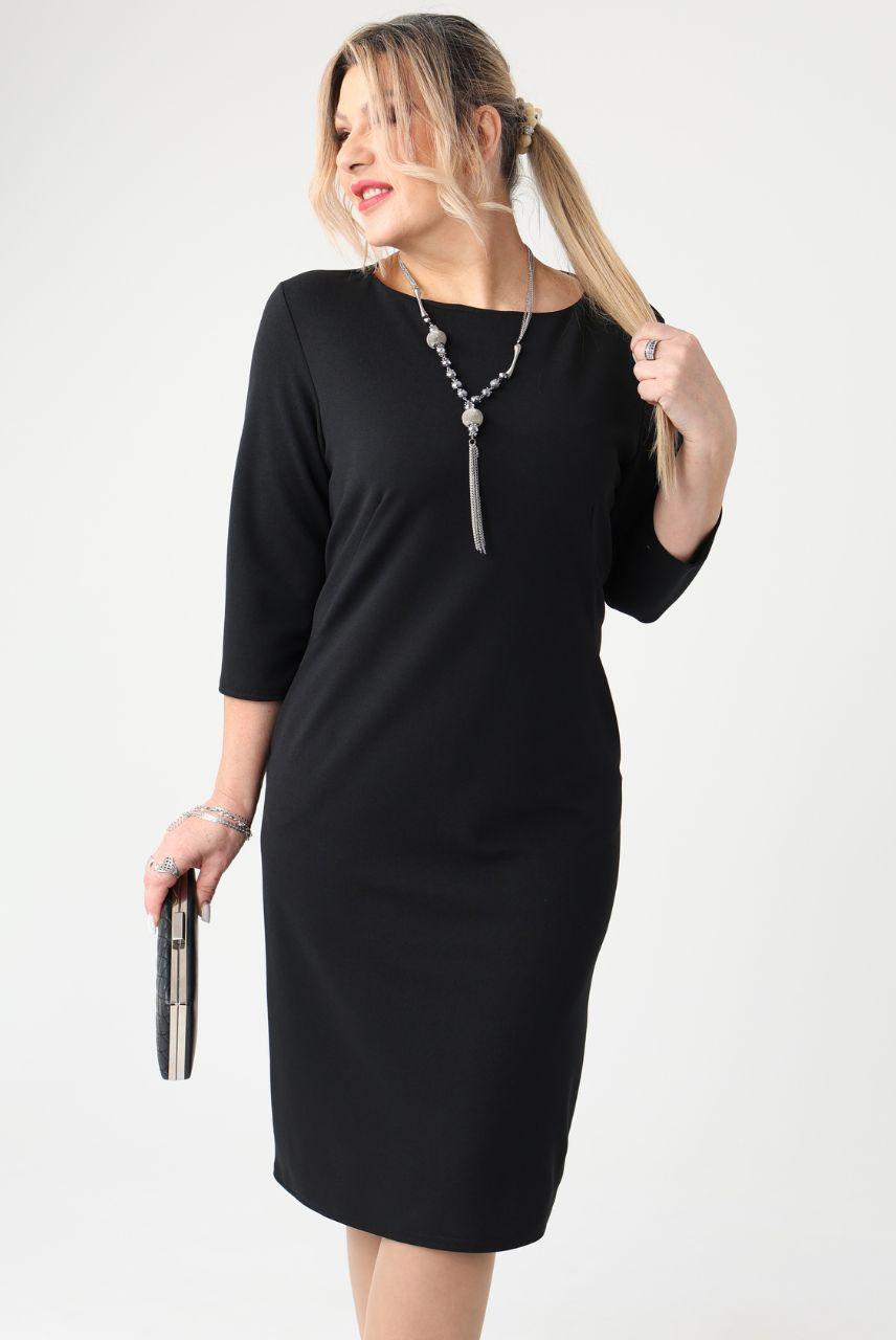 Prosta elegancka sukienka czarna