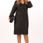 Błyszcząca sukienka z bukli czarna