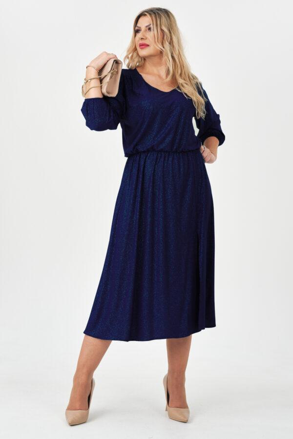 Granatowa brokatowa sukienka plus size długa z rozcięciem 44–52