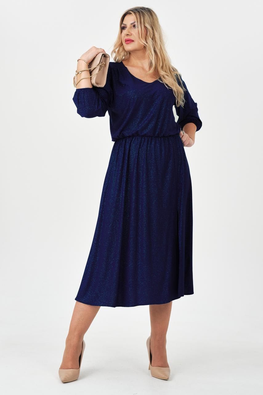 Granatowa brokatowa sukienka plus size długa z rozcięciem 44–52