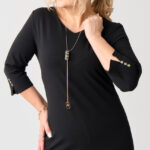 Sukienka-z-dekoltem-PLUS-SIZE-czarna (4)