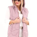 bezrekawnik-pikowany-z-kapturem-rozowy (4)