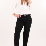 biala-gladka-bluzka-z-rekawem-3-4 (5)