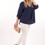 granatowa-bluzka-z-dekoltem-w-serek-z-zakladka (7)