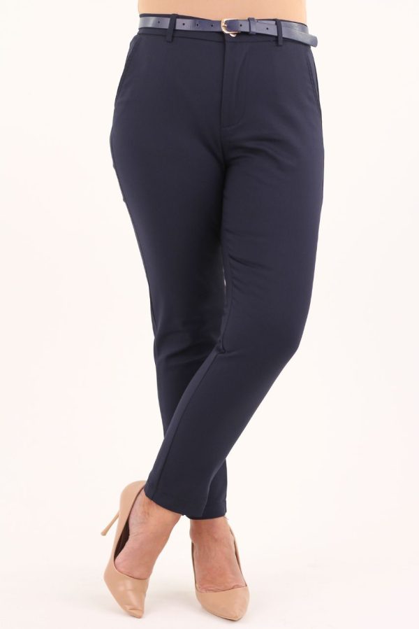 Granatowe spodnie eleganckie z wysokim stanem i paskiem