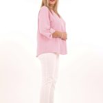 pudrowa-bluzka-z-dekoltem-w-serek-z-zakladka (3)