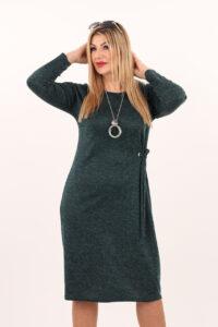 Sukienka na co dzień plus size zielona – moda dla puszystych