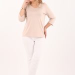 bezowa-bluzka-ze-zdobieniem-na-dekolcie (8)