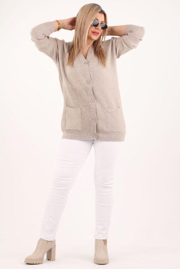 Kardigan damski plus size beżowy – duże rozmiary 42–48