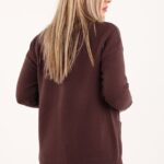 brazowy-sweterek-zapinany-na-guziki-plus-size (3)