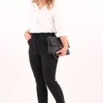 czarne-spodnie-jeans-z-wiazaniem-plus-size (15)