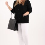 czarny-sweterek-zapinany-na-guziki-plus-size (9)