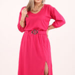 fuksjowa-sukienka-z-paskiem-i-rozcieciem (2)