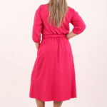 fuksjowa-sukienka-z-paskiem-i-rozcieciem (4)