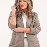 kurtka-z-regulowana-dlugoscia-przejsciowa-bezowa (1)