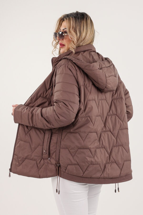 Kurtka z regulowaną długością przejściowa brązowa
