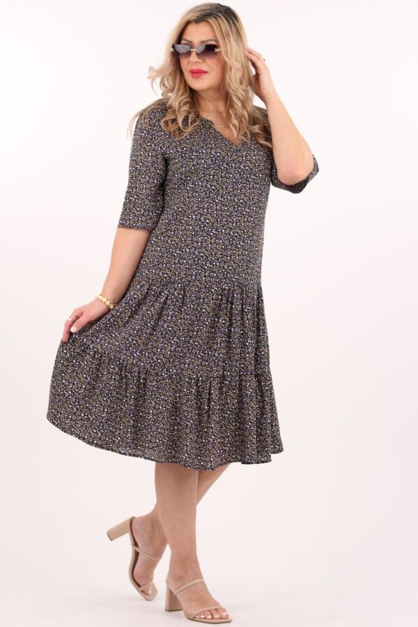 Kwiecista sukienka z falbanami granatowo-żółta