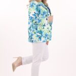 niebieski-prosty-zakiet-w-kwiaty (1)