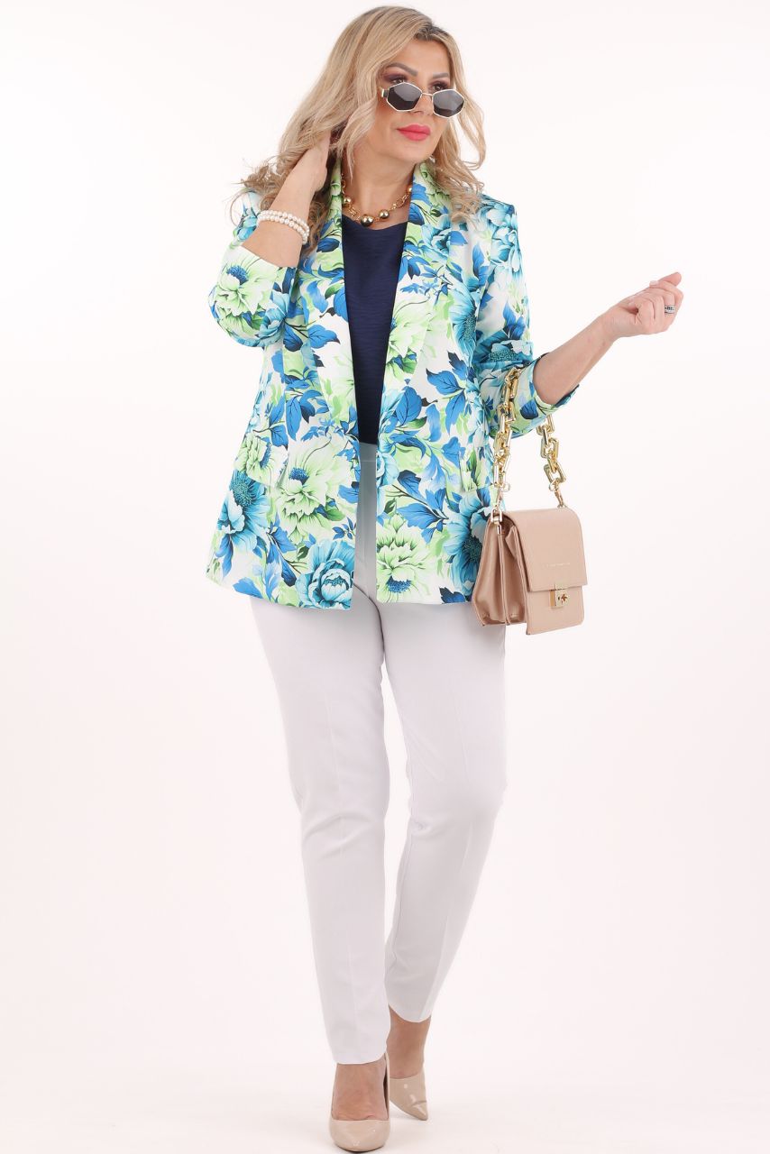 Niebieski prosty żakiet w kwiaty