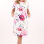 prosta-elegancka-sukienka-z-kieszeniami-biala-w-kwiaty (4)