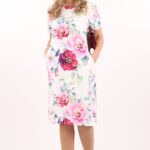 Prosta elegancka sukienka z kieszeniami biała w kwiaty