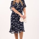 sukienka-szyfonowa-na-wesele-granatowa-w-biale-wzory (4)