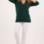 sweter-ze-srebrna-nitka-butelkowa-zielen (4)