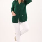 sweterek-zapinany-na-guziki-butelkowa-zielen-plus-size (6)