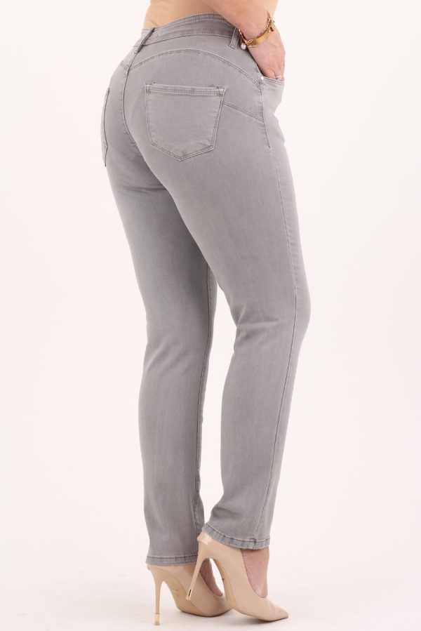 Szare jeansy plus size modelujące push up