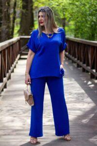 Elegancki komplet spodnie i bluzka chabrowy