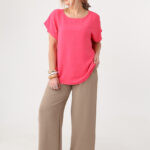 Malinowa gładka bluzka plus size z krótkim rękawem 44-52 (4)