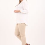 biala-bluzka-zapinana-na-guziki (2)