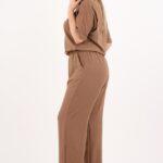 brazowy-kombinezon-na-wesele-z-szerokimi-nogawkami (4)