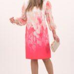 elegancka-sukienka-z-szerokimi-rekawami-z-szyfonu-rozowa (8)