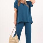 elegancki-komplet-spodnie-i-bluzka-morski (1)
