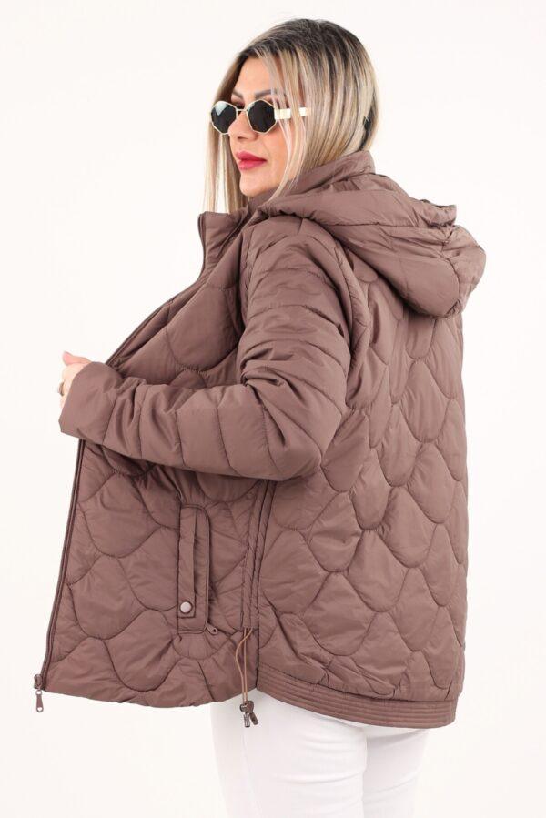 Kurtka z regulowaną długością pikowana brązowa
