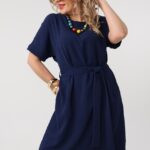 luzna-sukienka-wiazana-w-talii-granatowa (3)
