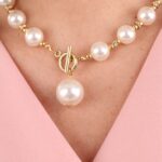 pudrowa-sukienka-kopertowa-plus-size-marszczona-z-boku (2)