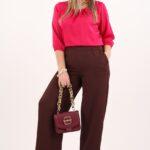 rozowa-bluzka-z-zakladkami-na-dekolcie (7)