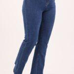 spodnie-jeans-damskie-prosta-nogawka (4)