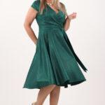 Zielona elegancka sukienka kopertowa midi
