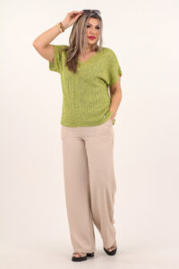 Zielona sweterkowa bluzka z krótkim rękawem
