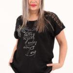 bluzka z koronką na rękawach czarna