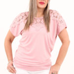 Bluzka z koronkowymi wstawkami różowa