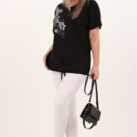 czarna-bawelniana-bluzka-z-kwiatami-3d (7)