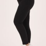 czarne-legginsy-prazkowane-plus-size (4)