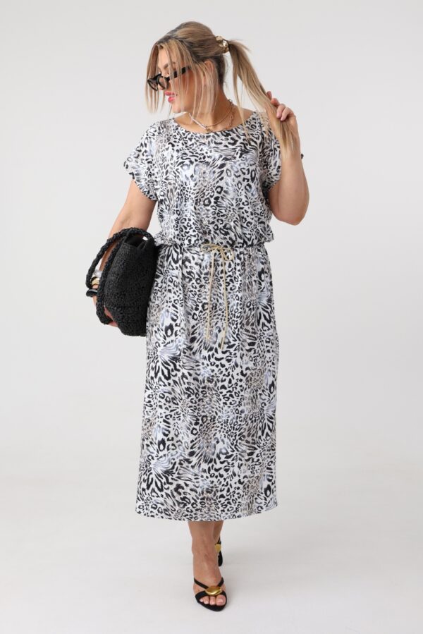 elegancka sukienka duże rozmiary