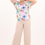 elegancka-bluzka-z-gumka-na-dole-kolorowa-w-kwiaty (5)