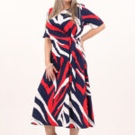 granatowo-czerwono-biala-sukienka-do-polowy-lydki-z-wiazaniem-z-boku (2)